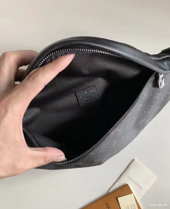Firstbags ru DISCOVERY LOUIS BUMBAG VUITTON 0529